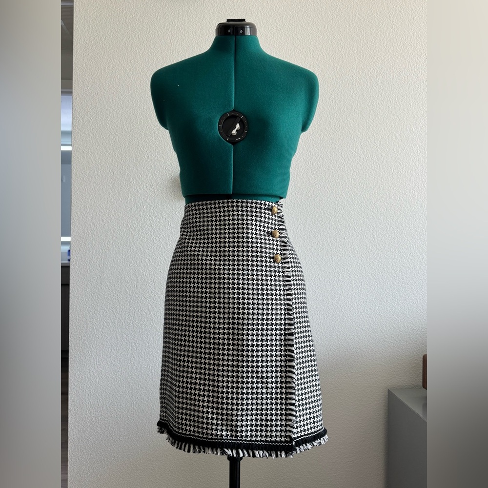 Talbots Black and White Houndstooth Pencil Skirt